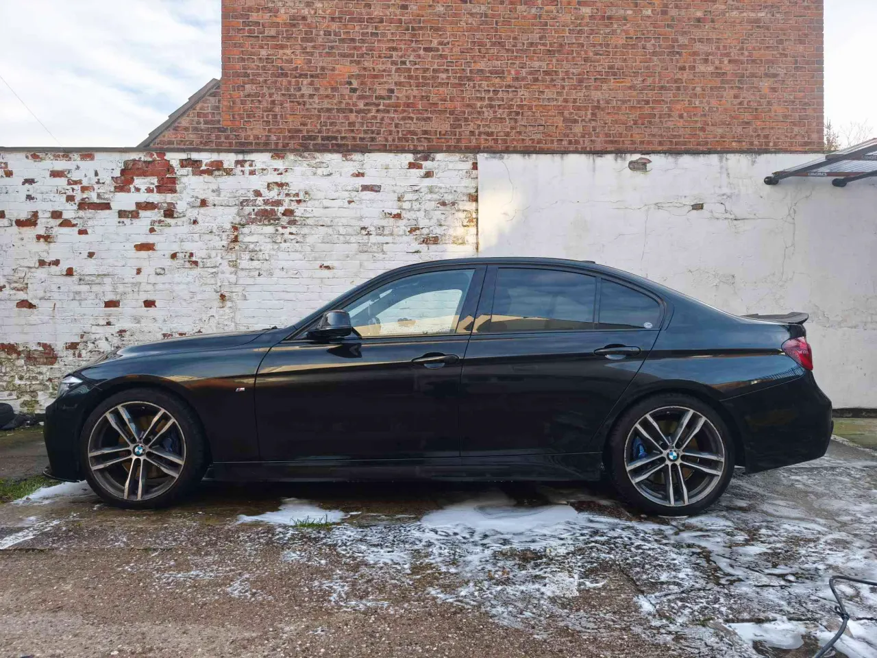 Professional car detailing in Crewe by ShineX Detailing